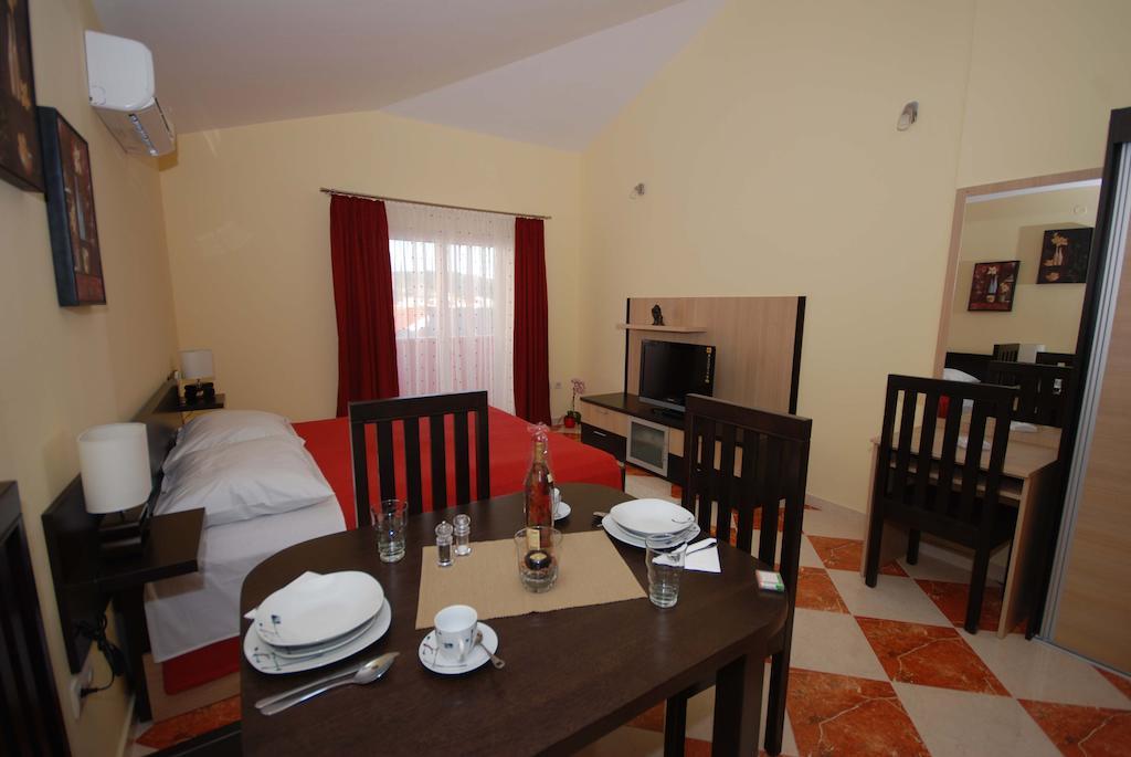 Apartments Stepic โตรกีร์ ห้อง รูปภาพ